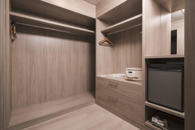 Junior Deluxe Suit Oda